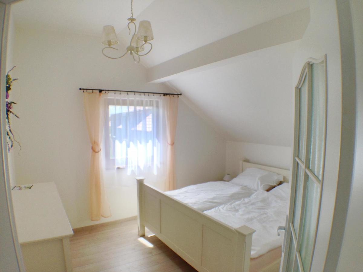 Lake View Apartments Near Golf Resort Kuneticka Hora, Dritec Pardubice Exterior foto